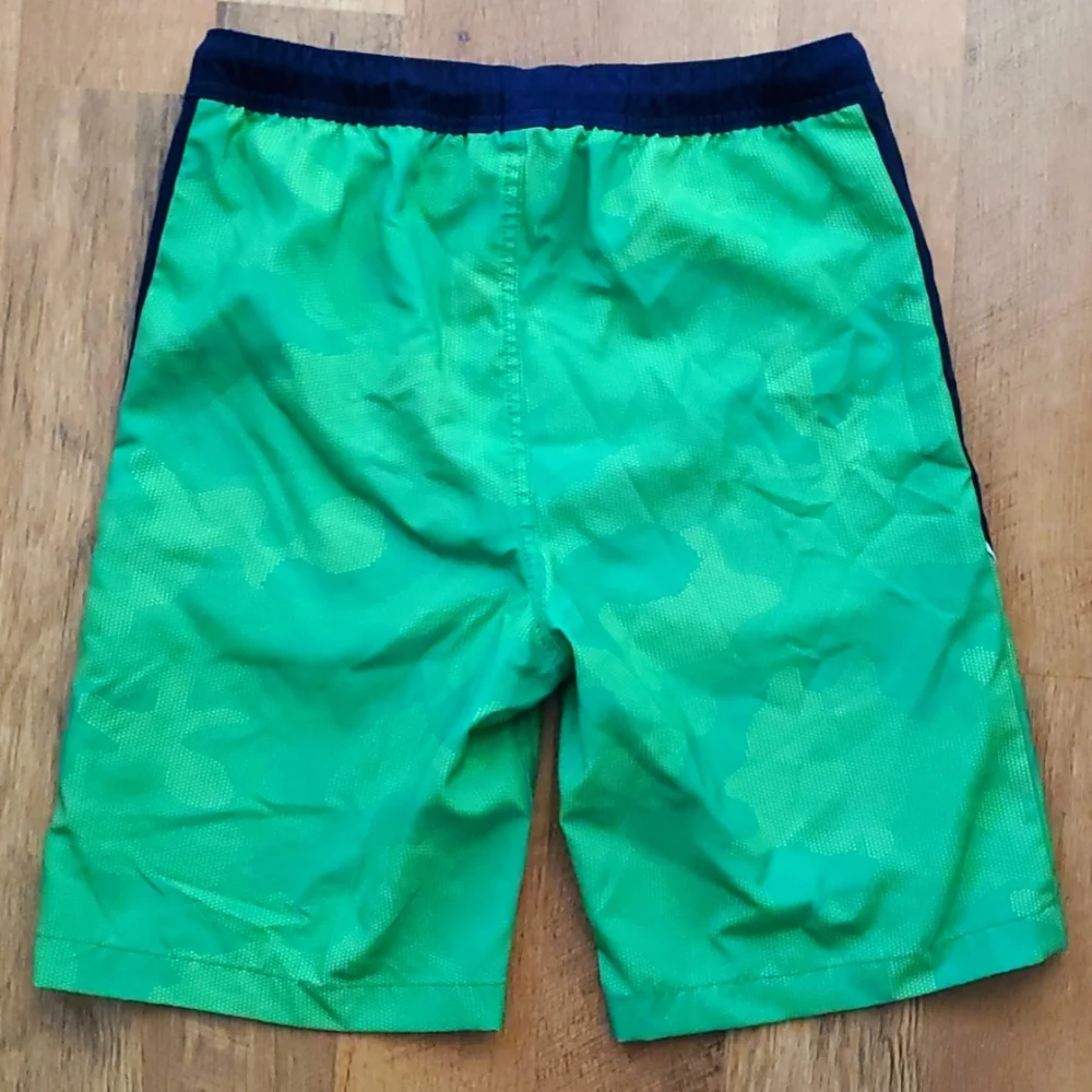 Lands End electric lime